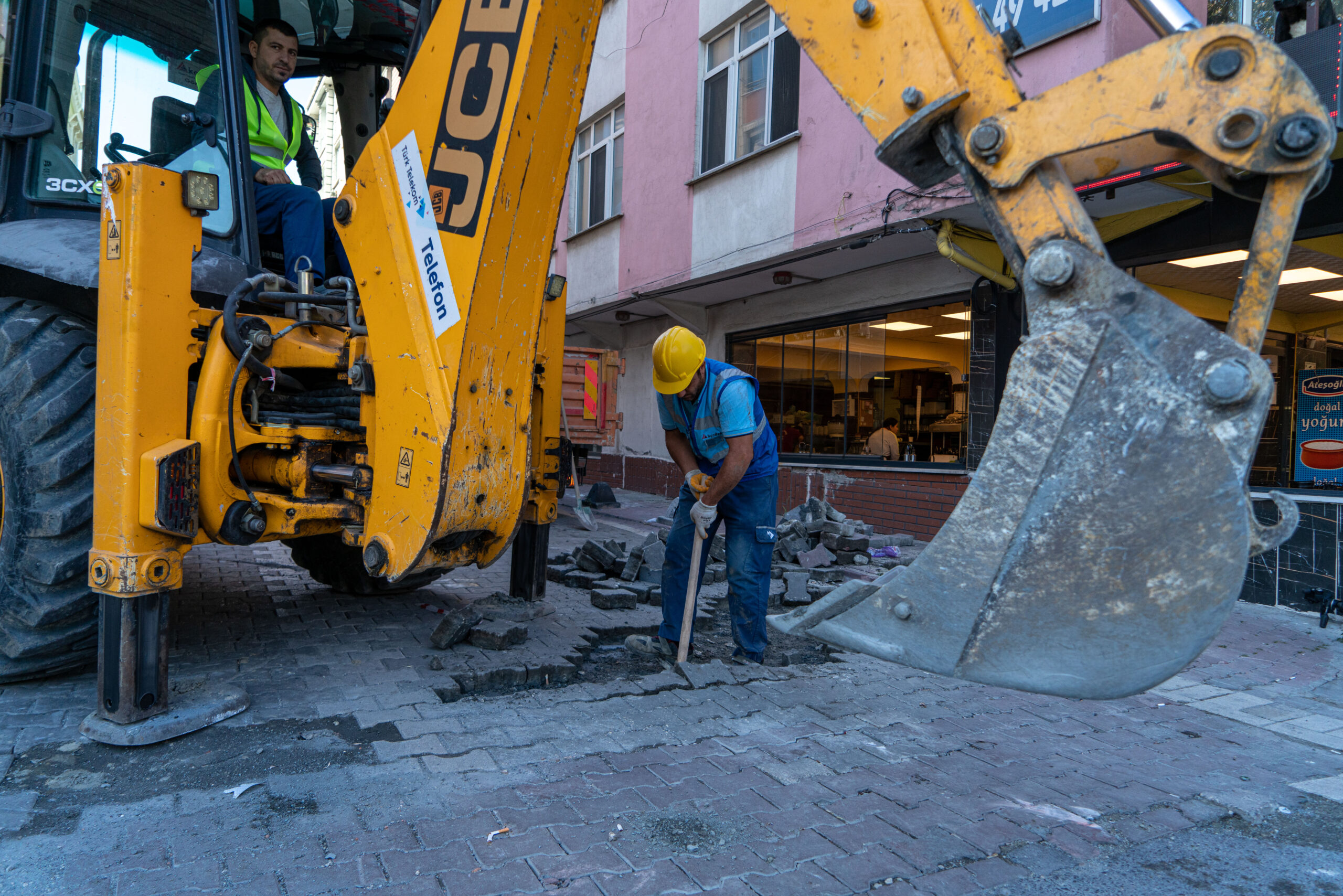 İstanbul Bölge Bakım İşleri Arıza Islah, Hat Tesis Nakilinin Yapılması İşi