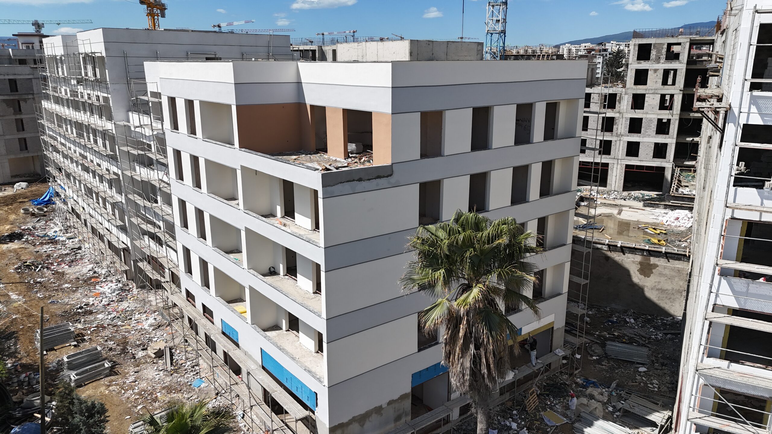 HATAY İLİ  2. BÖLGE 200 KONUT VE 121 DÜKKAN İNŞATLARI İLE ALTYAPI VE ÇEVRE DÜZENLEMESİ İŞİ